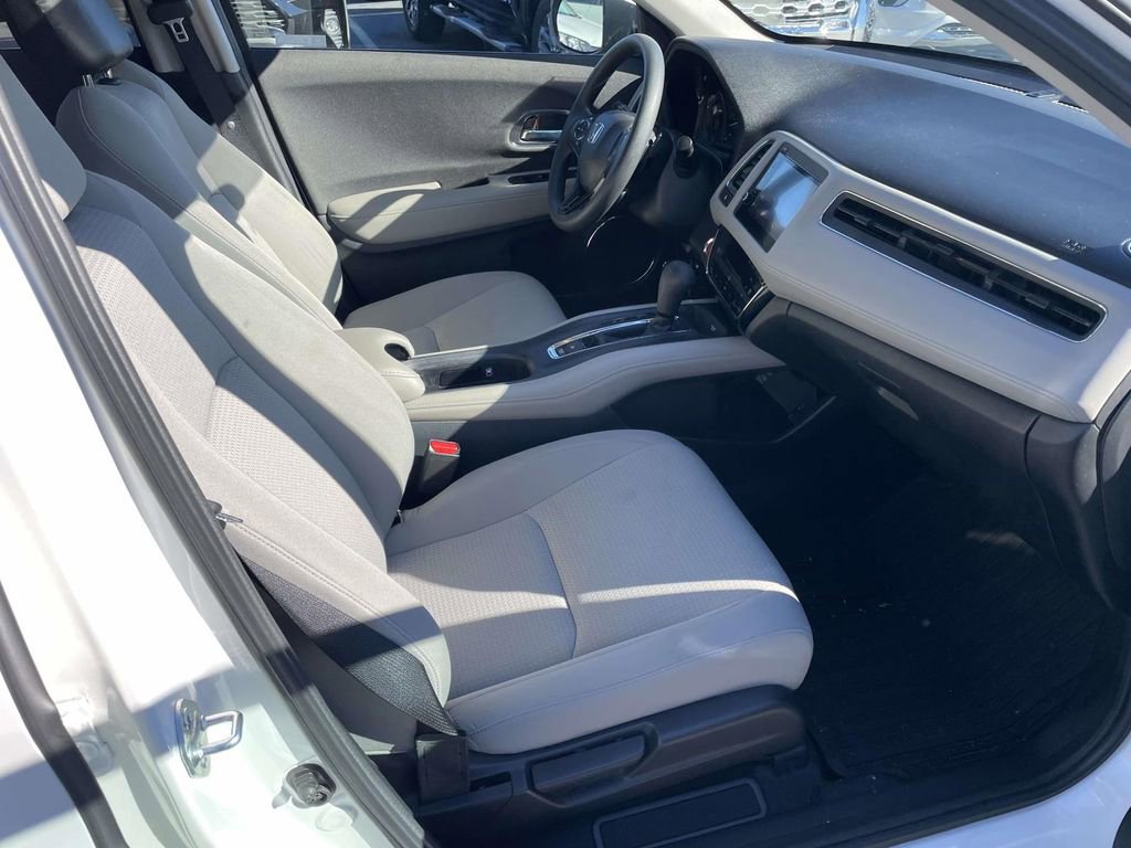 Used 2022 Honda HR-V EX image 47