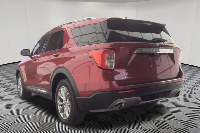 Used 2024 Ford Explorer Limited w/ Limited Technology Package image 4