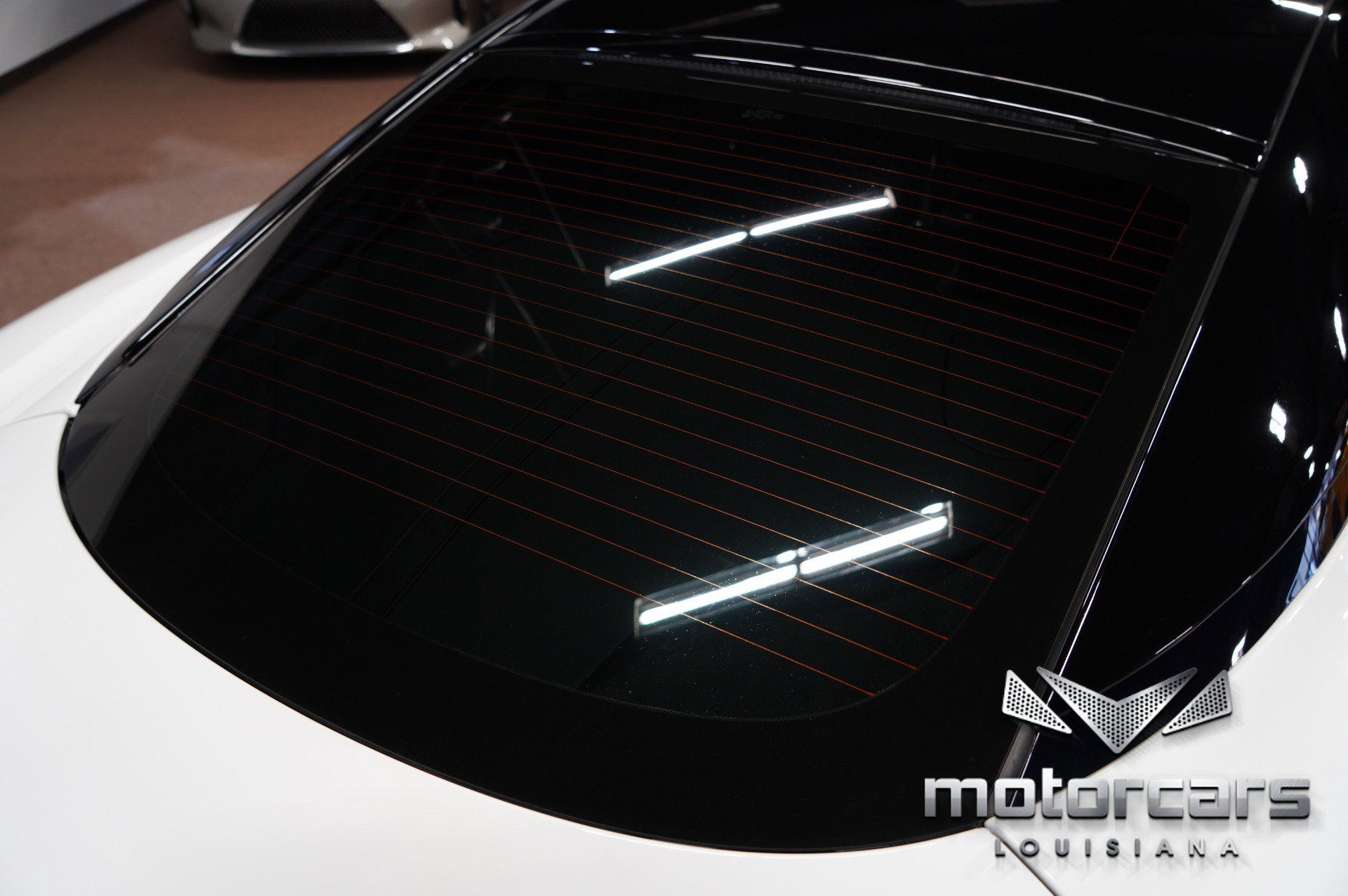 Used 2018 Aston Martin DB11 Coupe RWD image 17