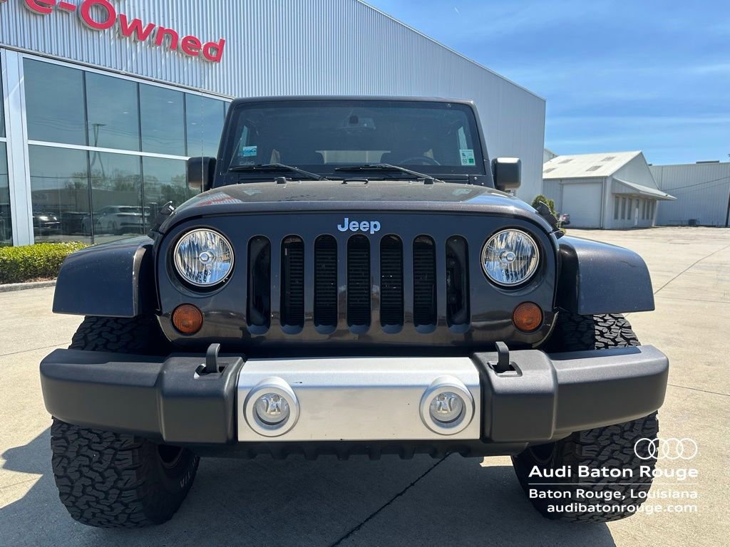 Used 2013 Jeep Wrangler Unlimited Sahara w/ Connectivity Group image 2