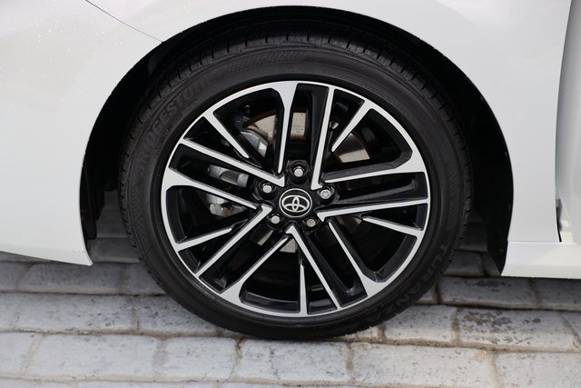 Used 2025 Toyota Camry XLE image 43