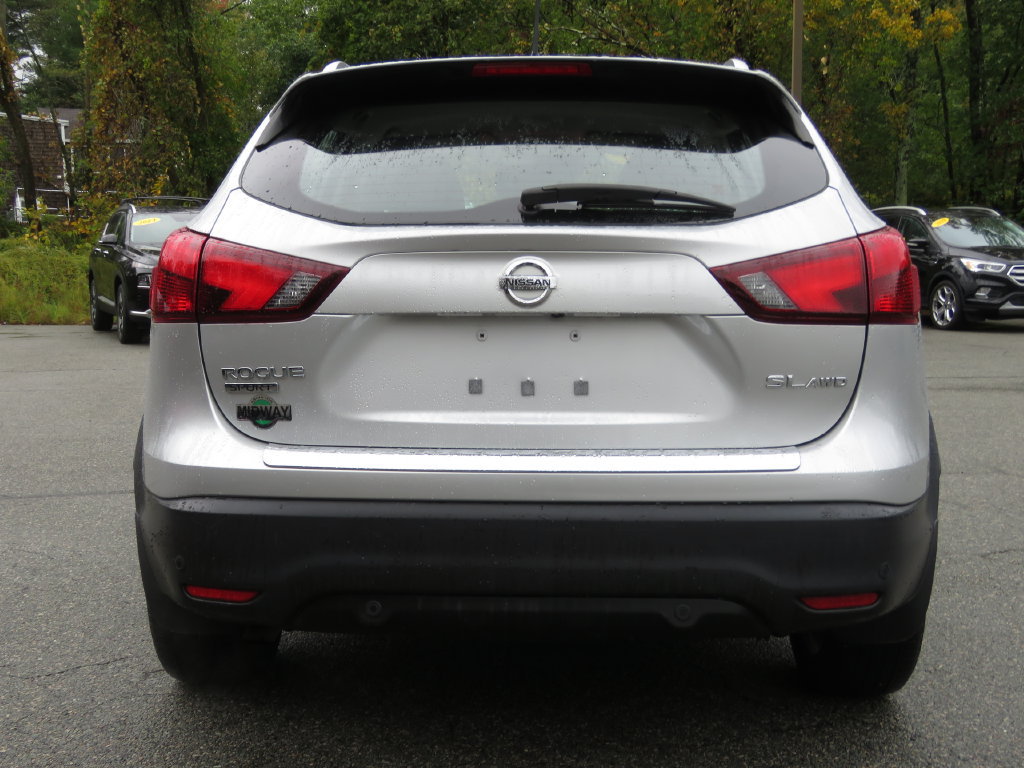 Used 2019 Nissan Rogue Sport SL AWD/4WD image 6