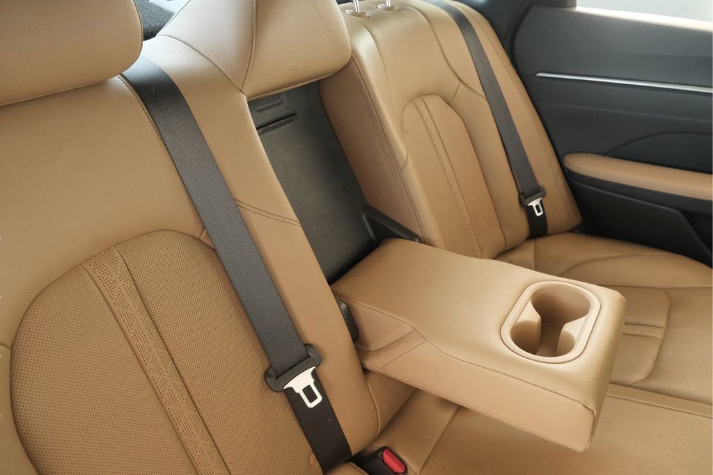 Used 2021 Hyundai Sonata Limited FWD image 35