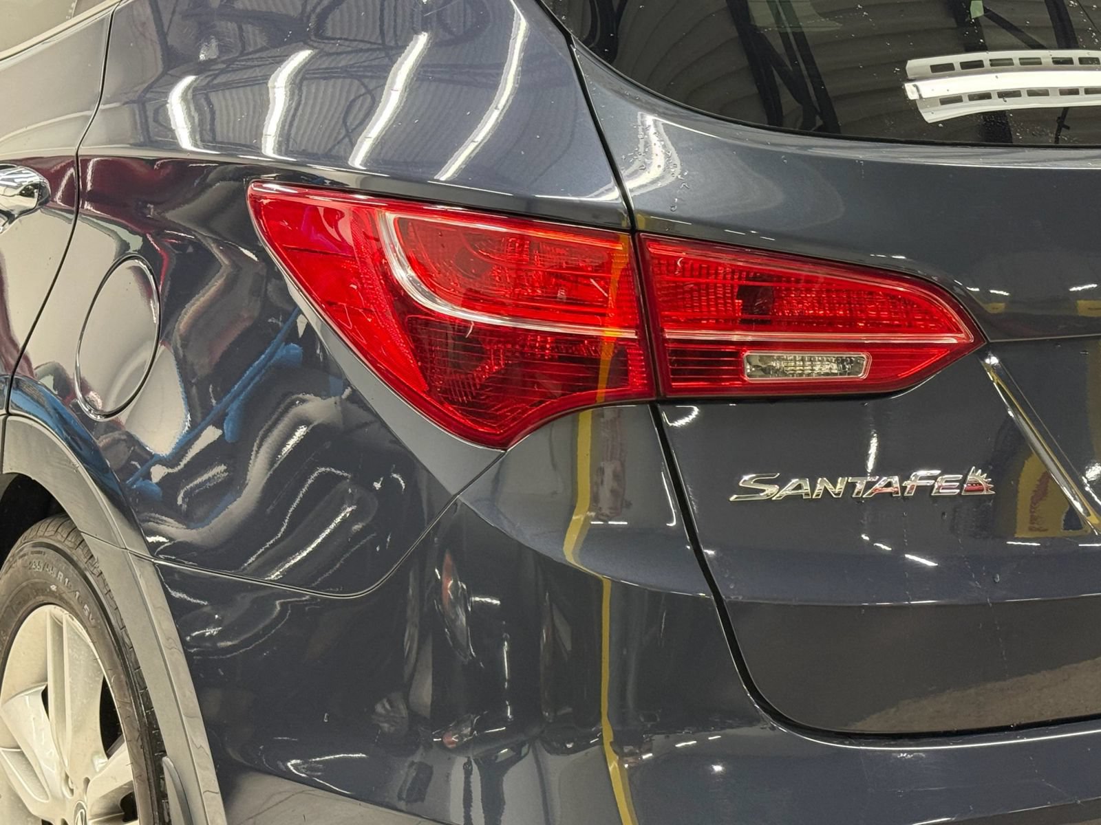 Used 2014 Hyundai Santa Fe Sport 2.0T w/ Navigation Package 06 FWD image 12