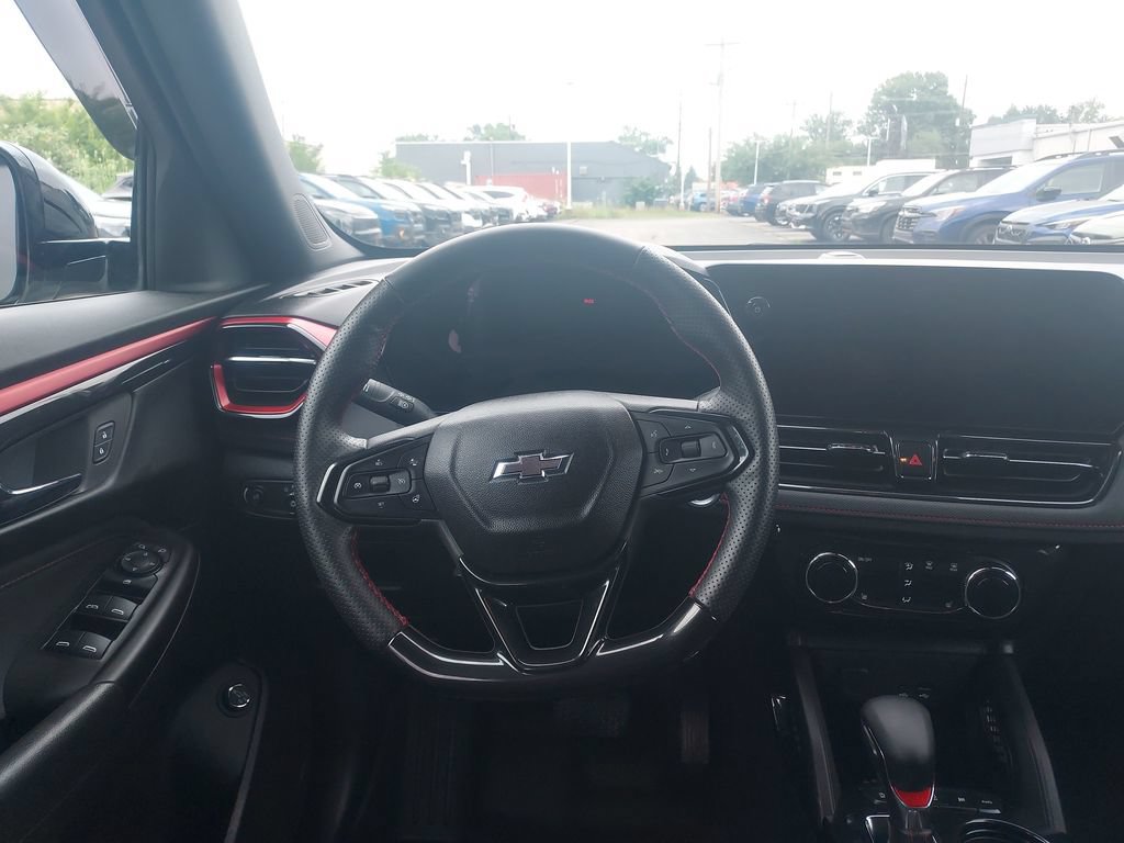 Used 2026 Chevrolet TrailBlazer RS w/ Convenience Package AWD/4WD image 10