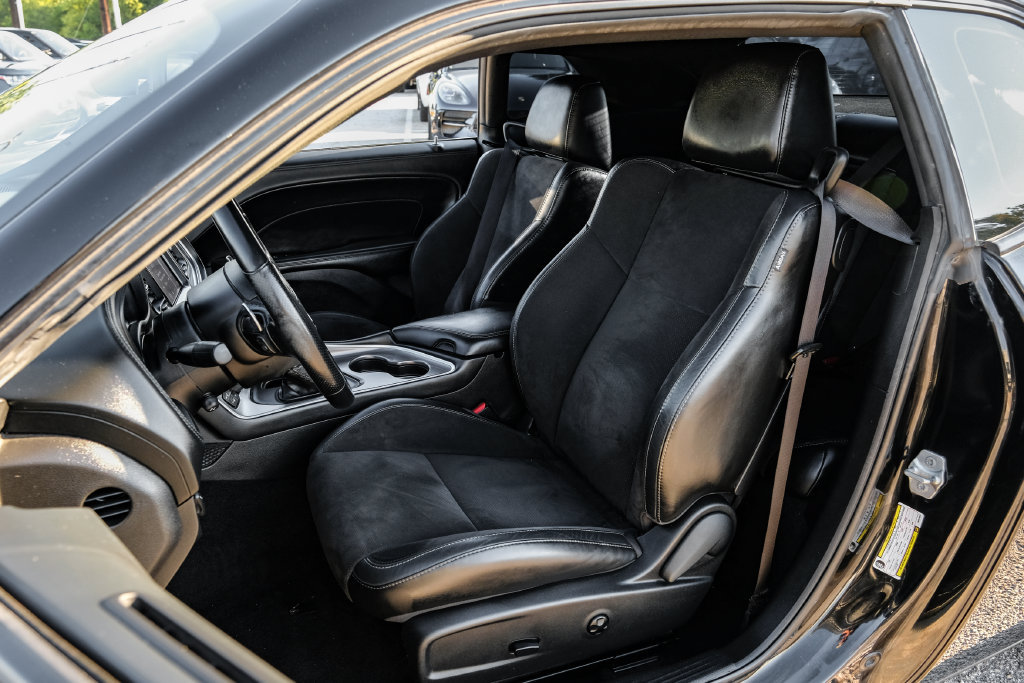 Used 2021 Dodge Challenger R/T w/ Plus Package RWD image 29
