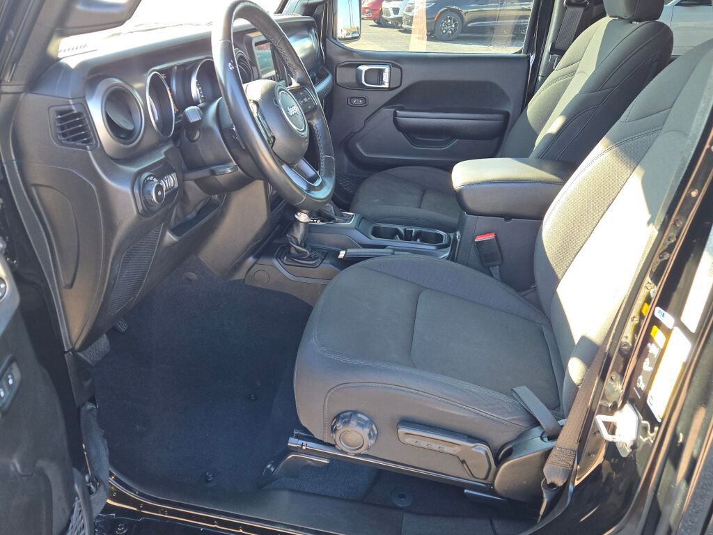 Used 2021 Jeep Wrangler Unlimited Sport image 18