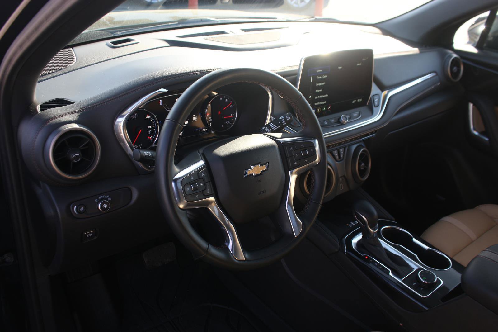 Used 2024 Chevrolet Blazer Premier w/ Driver Confidence II Package AWD/4WD image 18