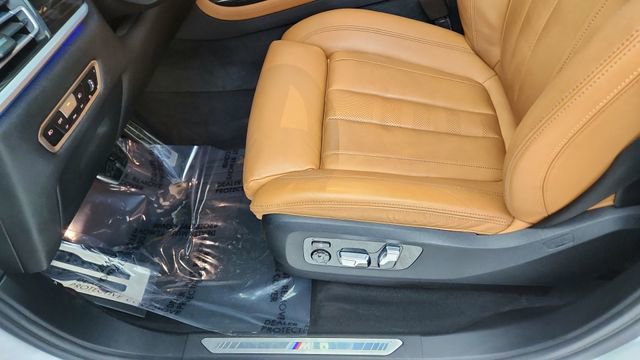 Used 2021 BMW X7 xDrive40i w/ M Sport Package image 38