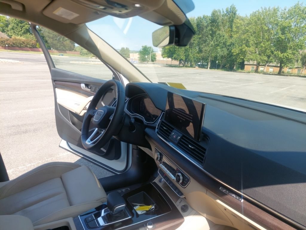 Used 2024 Audi Q5 2.0T Prestige AWD/4WD image 31