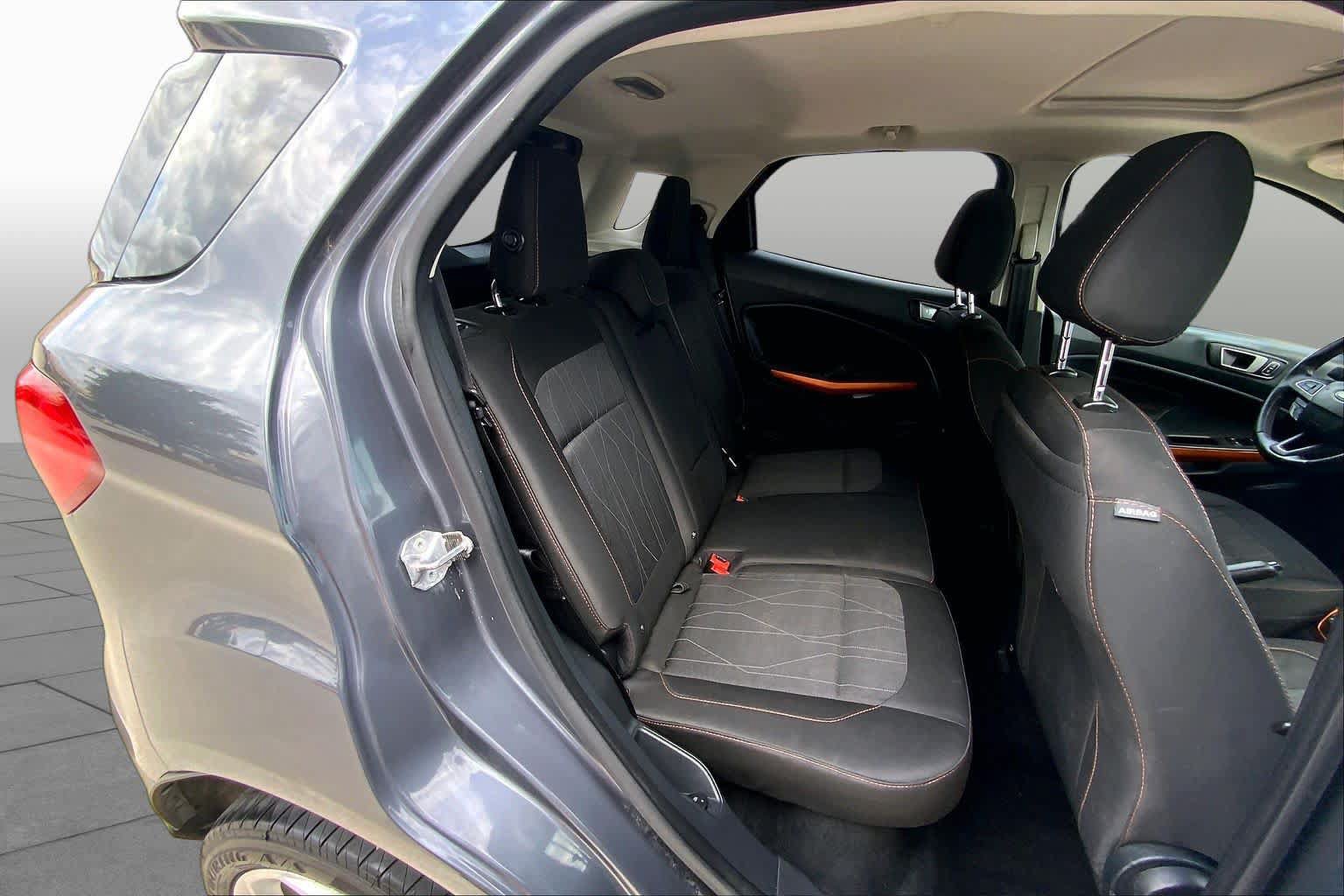 Used 2021 Ford EcoSport SE w/ SE Convenience Package FWD image 20