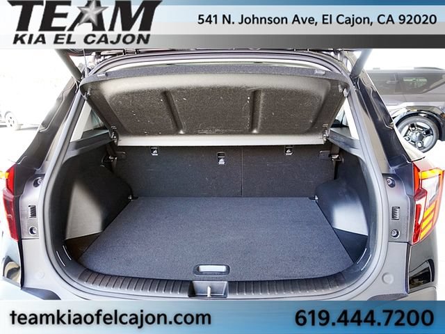 Certified 2025 Kia Seltos EX AWD/4WD image 12