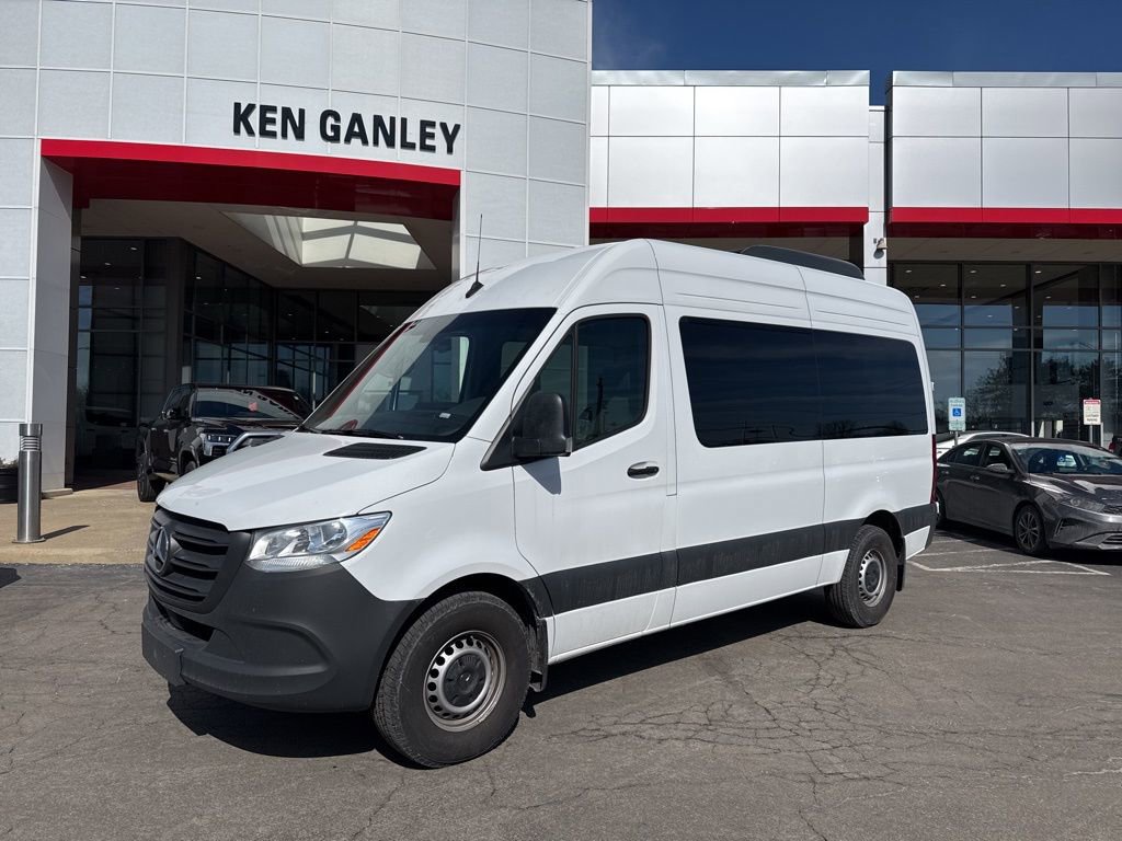 Used 2024 Mercedes-Benz Sprinter 2500 image 1