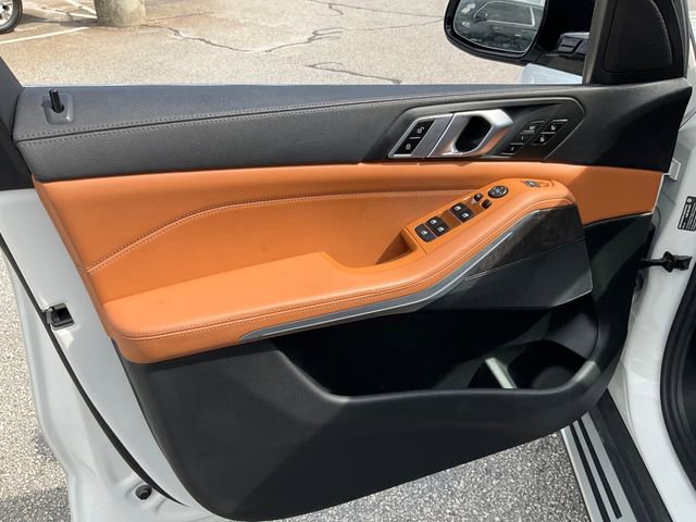 Used 2020 BMW X5 sDrive40i w/ Luxury Seating Package image 7