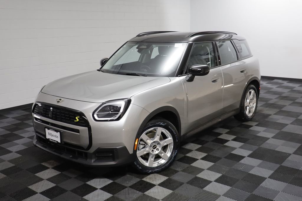 Certified 2025 MINI Cooper Countryman SE image 2