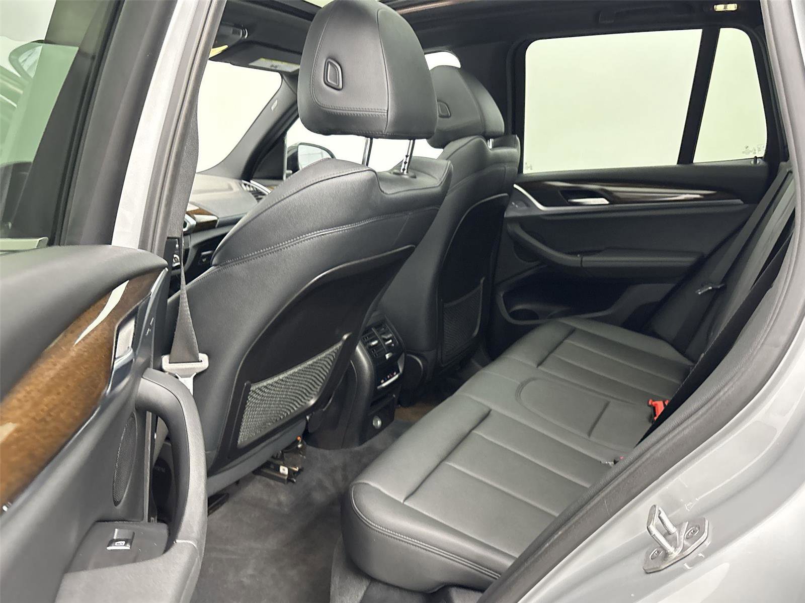 Used 2019 BMW X3 xDrive30i w/ Driving Assistance Package image 29