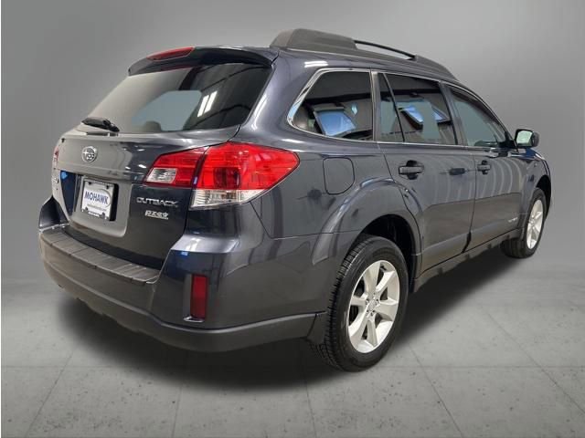 Used 2013 Subaru Outback 2.5i Premium w/ All-Weather Pkg image 6