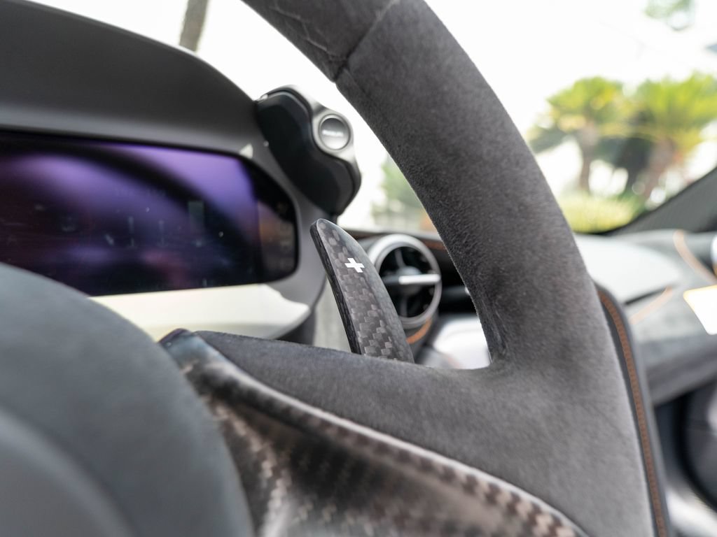 New 2026 McLaren 750S Spider RWD image 12