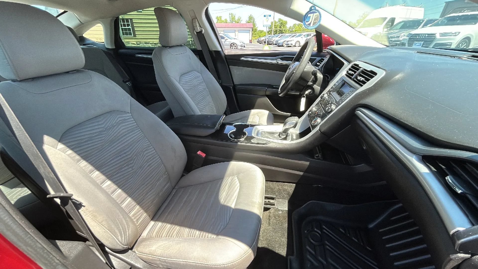 Used 2016 Ford Fusion S FWD image 36