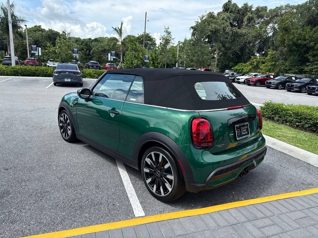 Used 2024 MINI Cooper S w/ Signature Upholstery Package FWD image 7