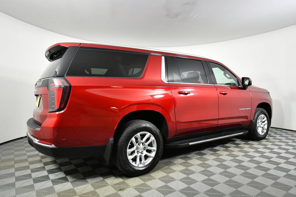 Used 2025 Chevrolet Suburban LS w/ Max Trailering Package AWD/4WD image 10
