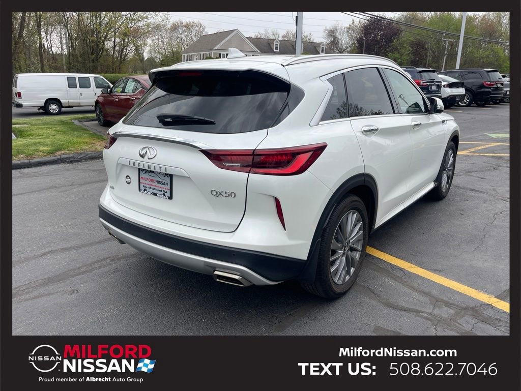 Used 2023 INFINITI QX50 Luxe AWD/4WD image 5