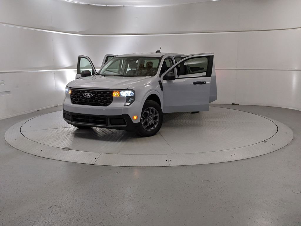 New 2025 Ford Maverick XLT w/ Equipment Group 301A image 12