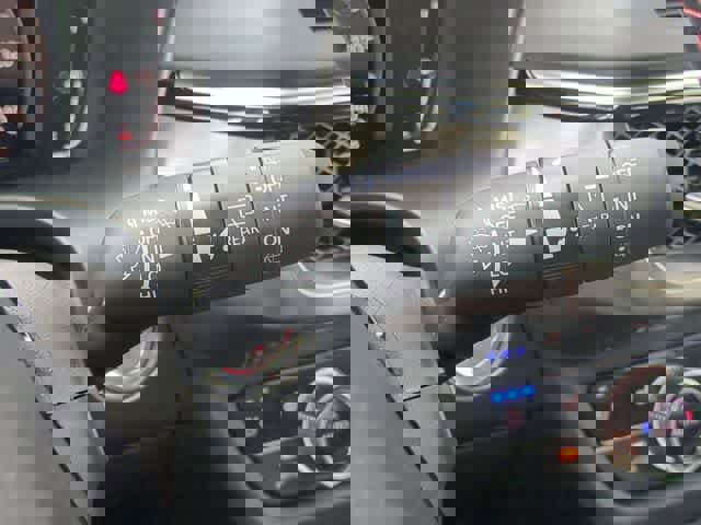 Certified 2025 Acura ADX A-Spec image 28