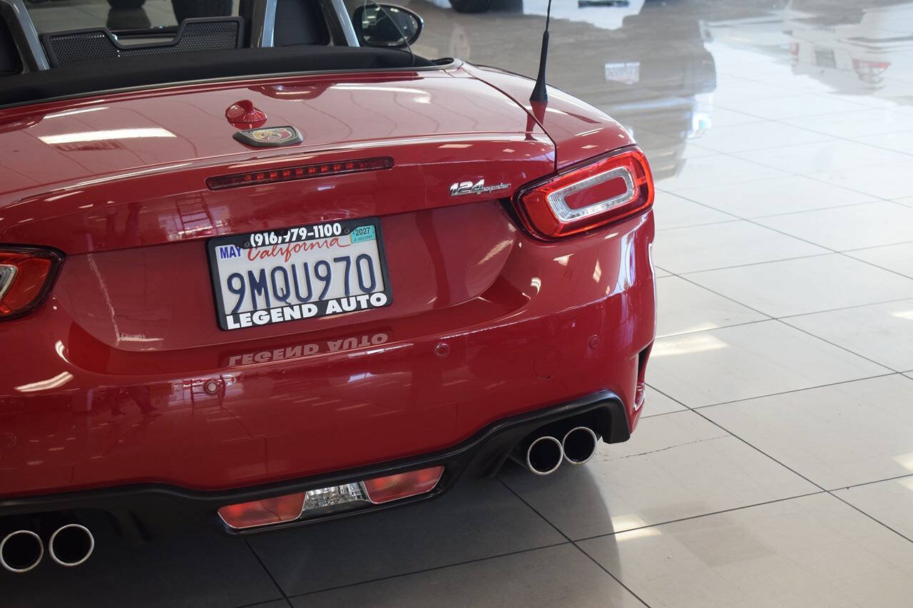 Used 2020 FIAT 124 Spider Abarth w/ Convenience Group RWD image 34