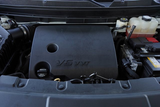 Used 2020 Chevrolet Traverse LT w/ LT Premium Package image 35