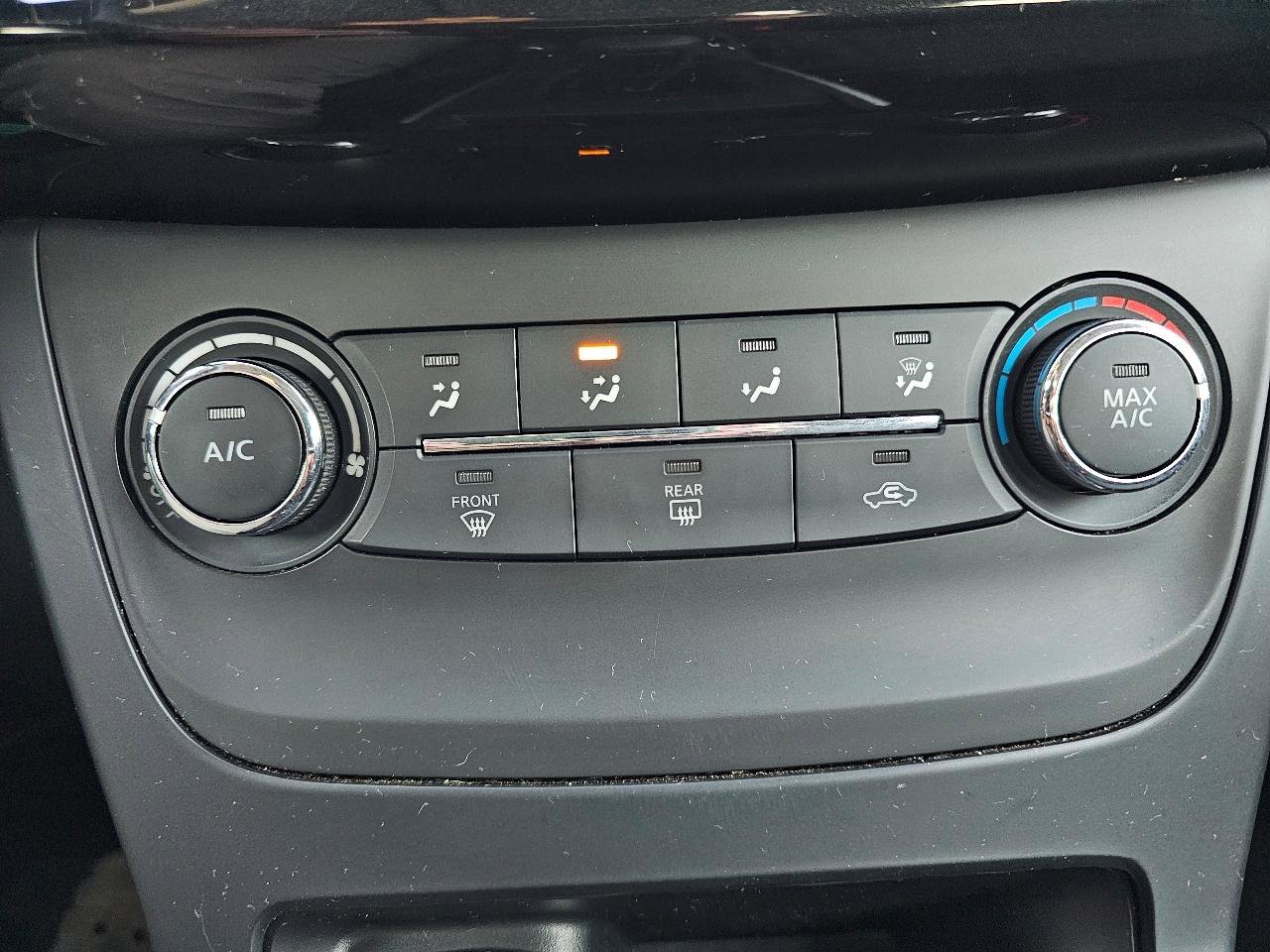 Used 2019 Nissan Sentra S w/ Appearance Package image 43