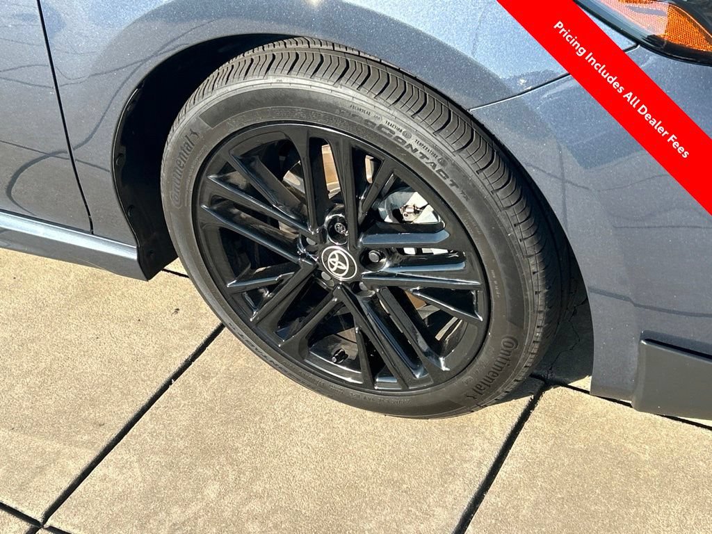 Used 2026 Toyota Camry SE FWD image 2