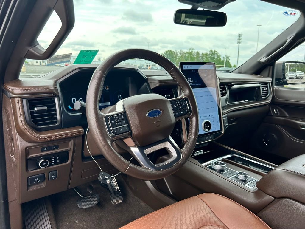 Used 2023 Ford Expedition Max King Ranch AWD/4WD image 9