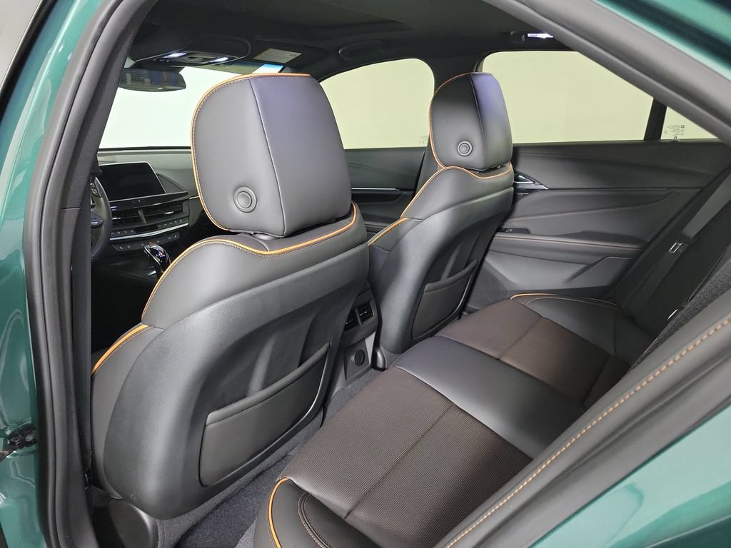 Used 2025 Cadillac CT4 V AWD/4WD image 12