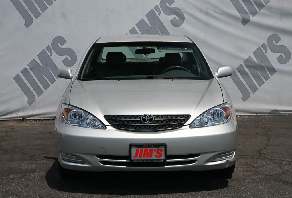 Used 2003 Toyota Camry SE FWD image 2
