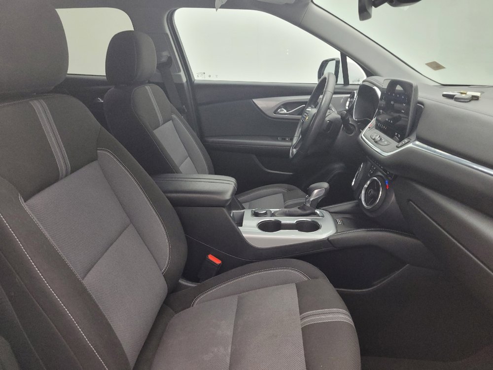 Used 2024 Chevrolet Blazer LT w/ Convenience Package FWD image 21