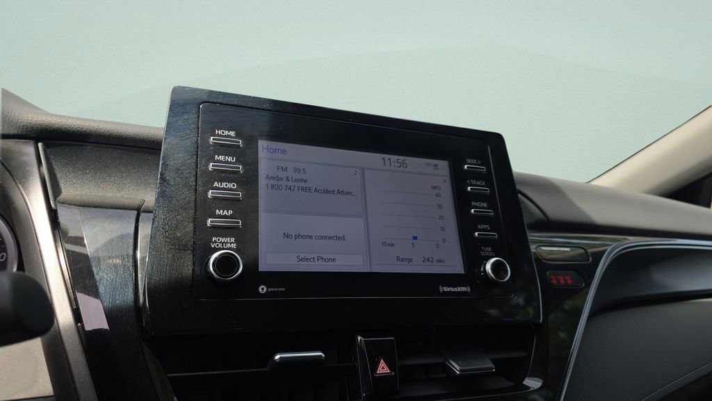 Used 2022 Toyota Camry LE image 16