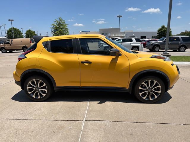 Used 2015 Nissan Juke S FWD image 6