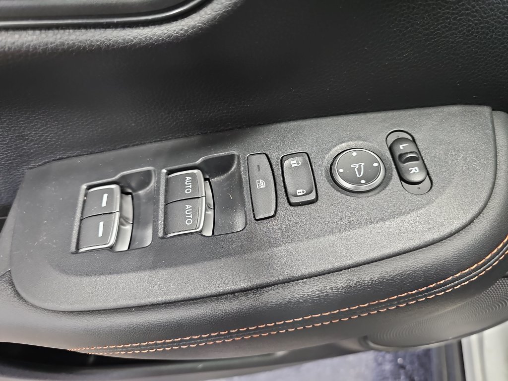 Used 2024 Honda HR-V Sport image 28