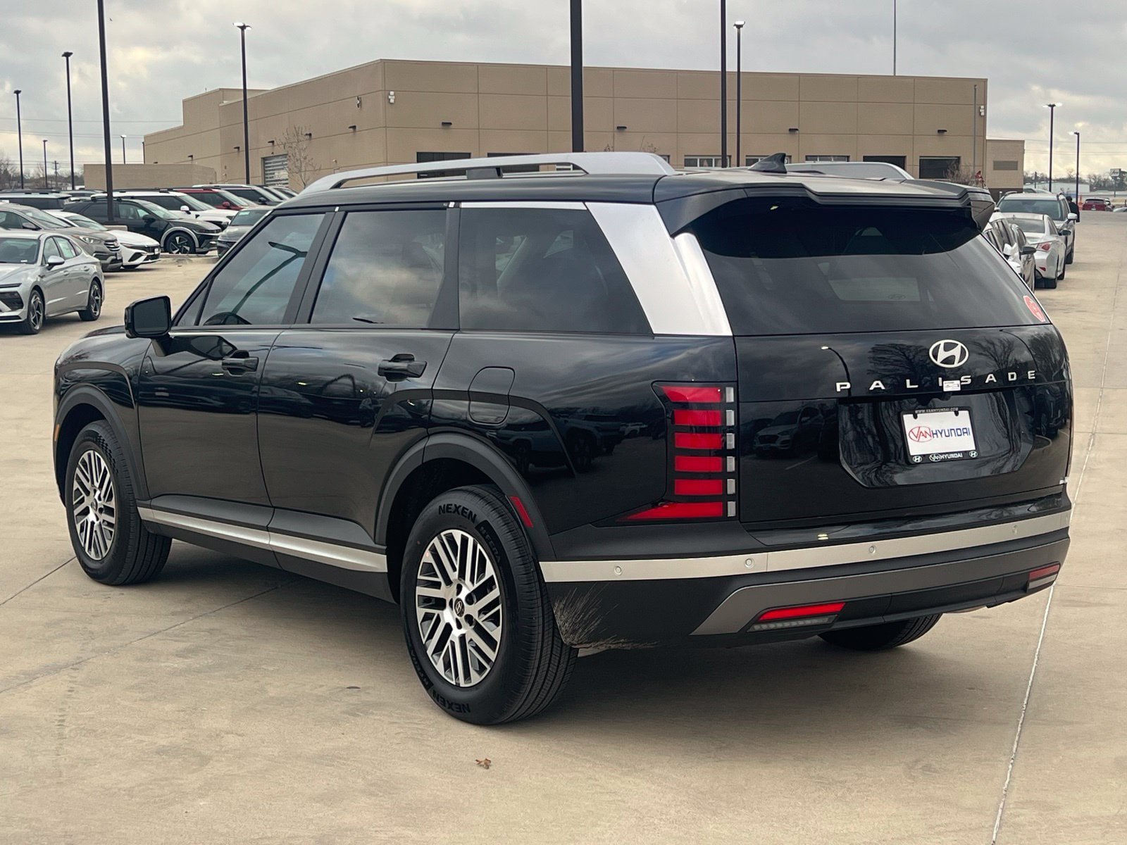 New 2026 Hyundai Palisade SEL FWD image 9