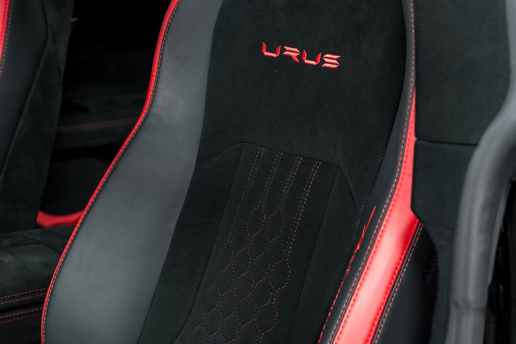 Used 2023 Lamborghini Urus Performante AWD/4WD image 22