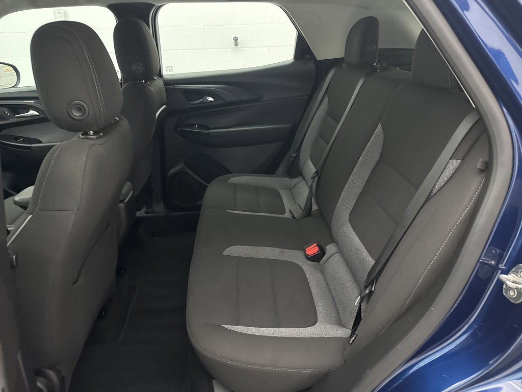 Used 2022 Chevrolet TrailBlazer LS image 32