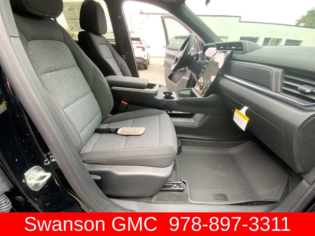 New 2027 GMC Terrain Elevation w/ LPO, Floor Liner Package AWD/4WD image 27
