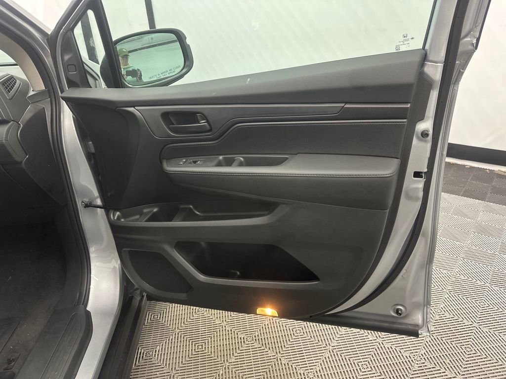 New 2026 Honda Odyssey EX-L image 16