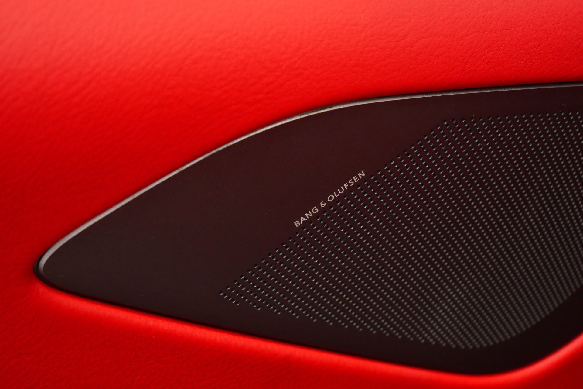 Used 2014 Aston Martin Rapide S image 29