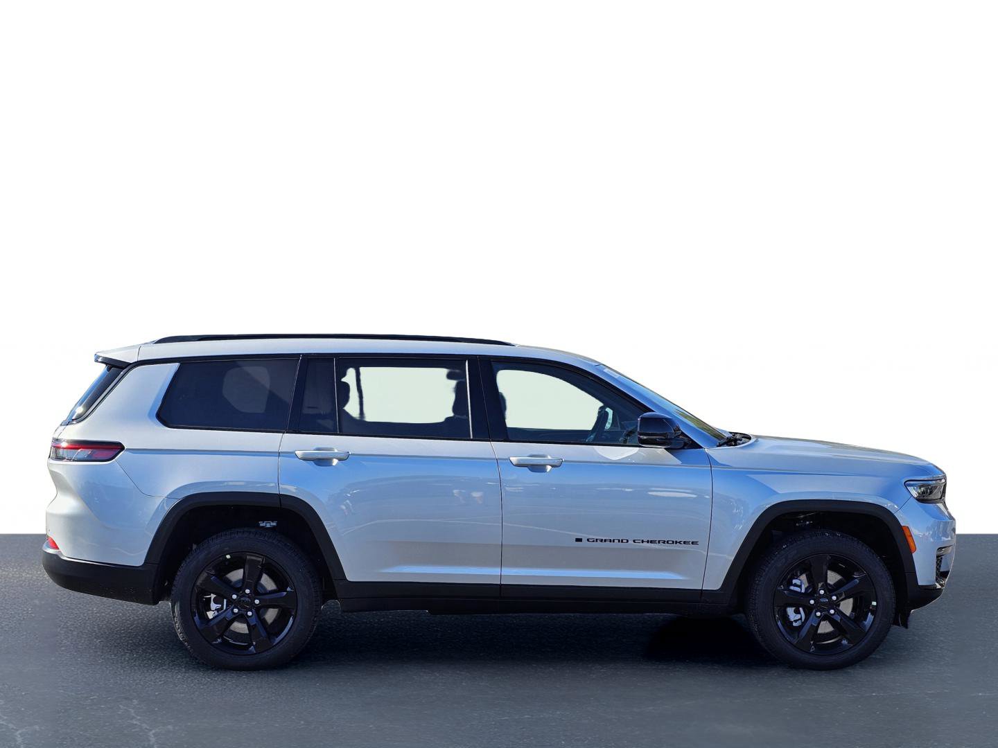 New 2025 Jeep Grand Cherokee L Limited w/ Black Appearance Package image 7