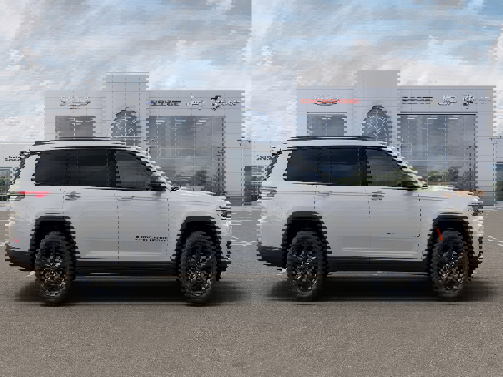 New 2025 Jeep Grand Cherokee L Altitude image 38