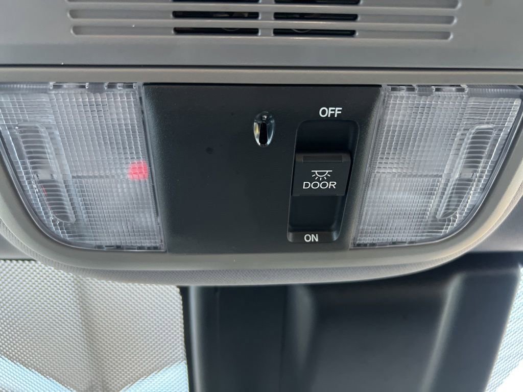 Used 2019 Honda Odyssey EX image 36