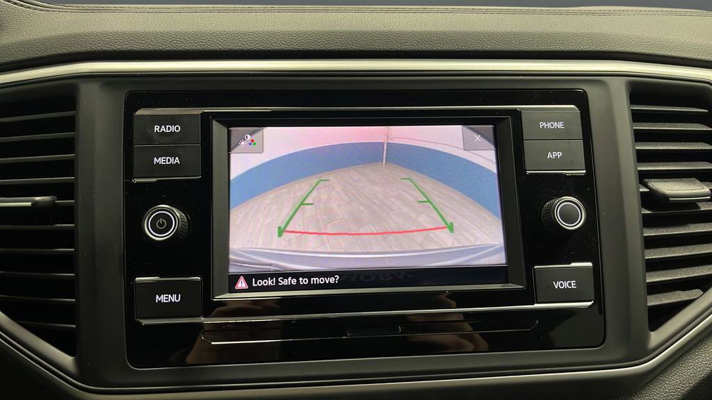 Used 2023 Volkswagen Atlas Cross Sport SE image 13