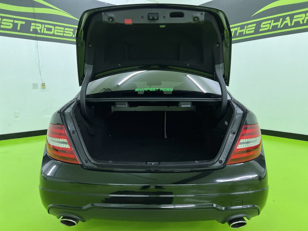 Used 2013 Mercedes-Benz C 300 4MATIC Sedan w/ Premium 1 Pkg image 9